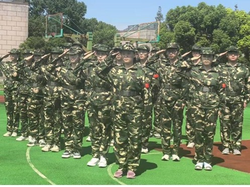 上海威客电竞（vk·game）,电子竞技赛事官网2025级新生军训圆满收官